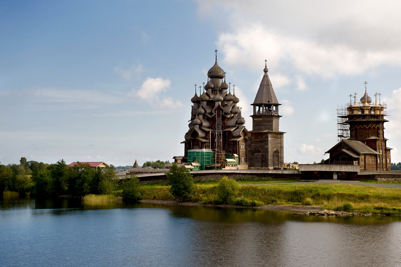5 Reasons to Choose a Russian River Cruise peview